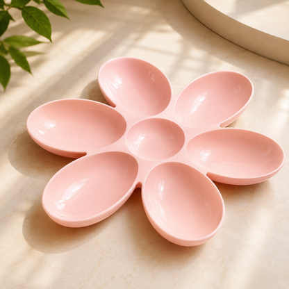 Multi-Section Cute Feeding Dish - Adorable Flower Pet Bowl for Puppies or Kittens